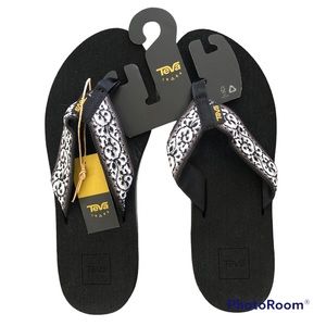 Teva Mush II Flip Flop Sandals Black Vegan Recycled Material